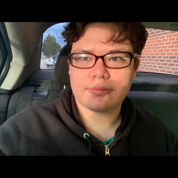 Meet your Posher, Jeffrey - Picture 1 of 1